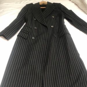 VINTAGE Gucci wool trench coat!